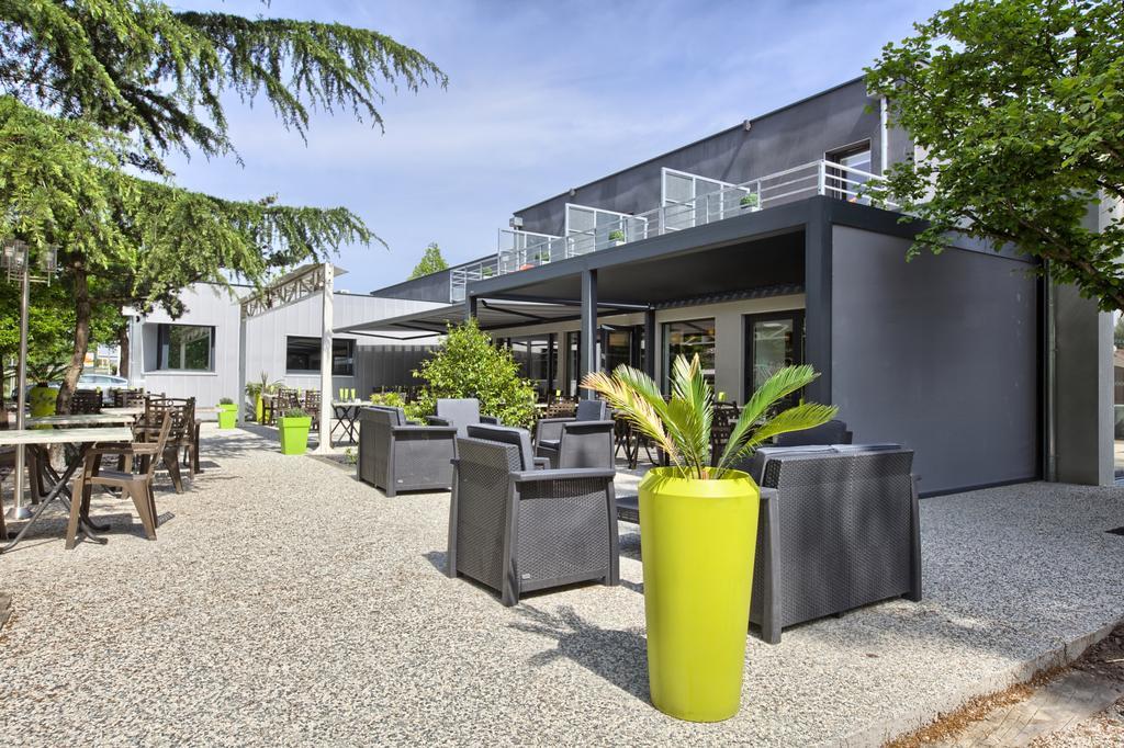 Logis Hotel Restaurant & Spa Au Comte D'Ornon Gradignan Exterior photo